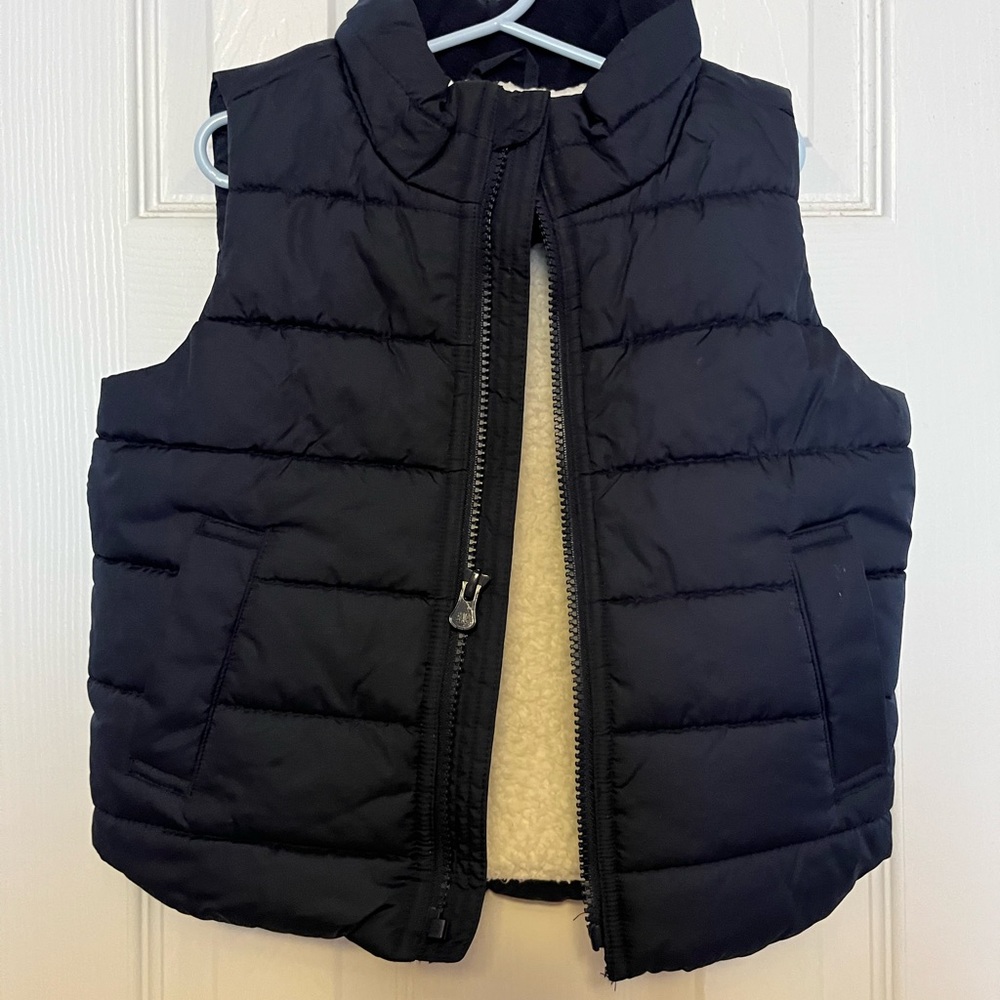 Size 3T - Picture 2 of 9